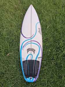 Lost sub driver 2.0 surfboard in excellent condition
