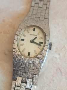 ENICAR Womens Mechanical Wristwatch Vintage 