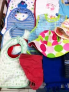 1 Set of 25 Items of Assorted Baby Clothes