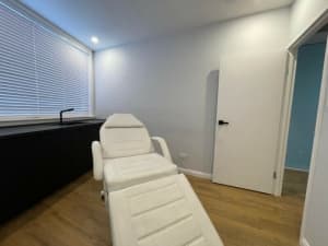 BEAUTY CLINIC ROOM FOR RENT