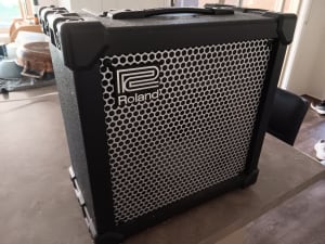 Roland Cube 20 XL Guitar Amplifier