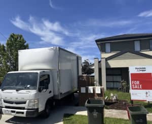 Truck 2 guys, Removalist, Delivery, Pick up 