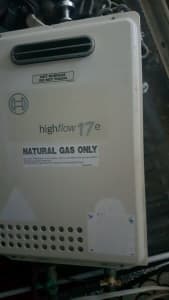 Gas water heater instantanious.