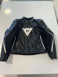 Dainese ASSEN leather mens jacket 48 EU