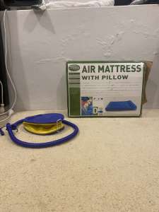 Air mattress and pump *Good condition*