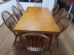 8 seater American Oak Dining Table with 8 Windsor High Back Chairs