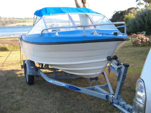 RUNABOUT 15ft PLEASURE CRAFT