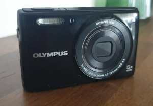 Olympus stylus 14mp compact digital camera 5x optical zoom