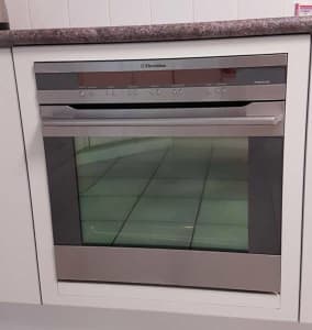 Electrolux Oven EPEE63AS Door Glass mid panel 255003823