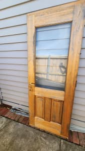 Hardwood door (meranti)