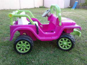 Kids Toy 2 Seater Electric Ride On Car/Jeep - FREE DELIVERY