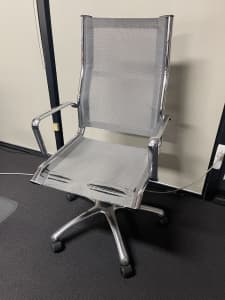 Office chair | Free