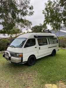 Hiace, Reconditioned diesel engine, Aircon, RWC and rego