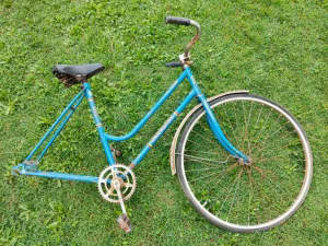 Vintage ladies bicycle $200