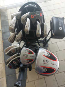 Callaway Golf Set with Electric Buggy