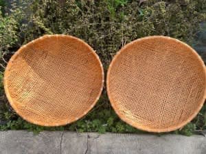 A pair of white Wicker Rattan baskets in VGC only$15 for both