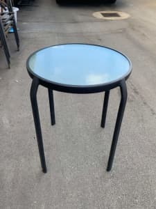 Nice Round glass outdoor table