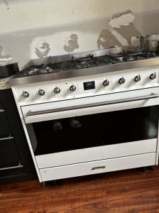 SMEG cook top and oven