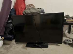 AWA 45 inch tv