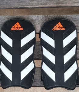 Shin Pads Soccer - Adidas - Size L - Good Condition