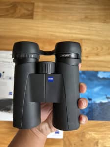 Zeiss 10x42 Conquest HD