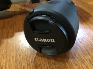 CANON EF-S 18-135mm NANO USM zoom lens