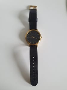 The 5th Black & Gold Watch