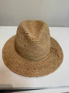 Straw girls hat, one size fits all