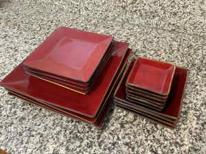 Gorgeous Red-Glazed Stoneware DinnerPlate Set