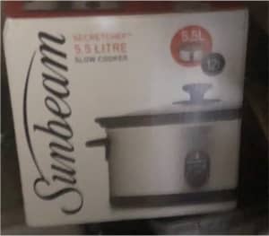 Sunbeam 5.5 L slow cooker. Brand new. Still in box