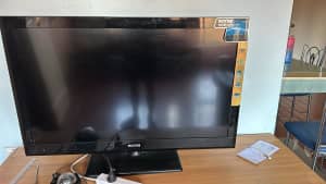 Soniq 107 cm TV