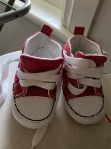 Brand new baby red converse pram shoes