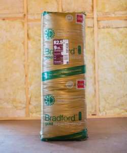 R2.5 Bradford Gold Batts Hi-Performance Wall Insulation