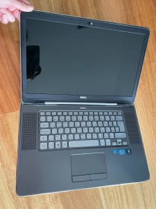 Dell XPS 15Z Laptop Intel Core-i7, 8GB RAM, 700GB HDD, with charger