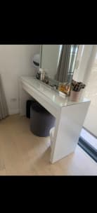 Modern dressing table make up table excellent condition
