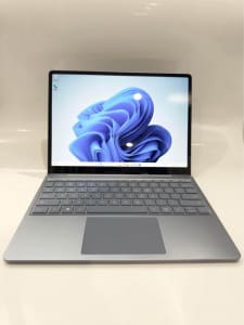 Surface Laptop Go 12.4 inch i5-1035G1 256GB SSD 8GB RAM Touch Screen L