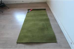 * RRP $50 * Carpet Matt, Small, Putting Golf Green