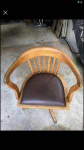 Vintage Captain’s Chair