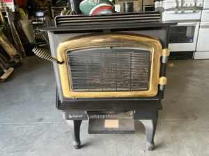 Regency Gas Fireplace $550 - Vinsan Salvage G1517