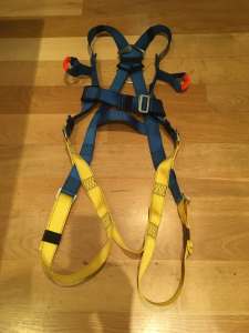 Fall Arrest Safety Harness