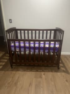 Cot and bedding