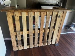 Timber bar - mancave / party