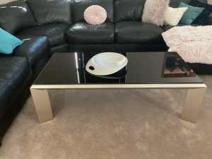 Glass and chrome coffee table as good as new.