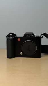 Leica SL (601) digital camera body