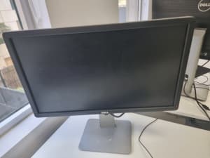 Dell Full HD 23 Monitor P2314H Office closing down, many available