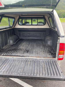 2005 Toyota Hilux Workmate 5 Sp Manual Dual Cab
