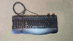 Microsoft Sidewinder X6 keyboard