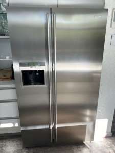 Fridge Freezer with Ice Maker - Electrolux Two Door.