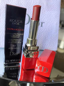 DIOR Rouge Dior Ultra Rouge Lipstick  How to dark ombre lip look   Escentualcom  YouTube