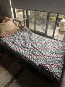Bed space for a girl in Quakers hill near station 